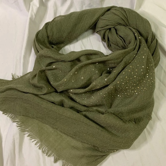Olive green gold star and sequin scarf - Picture 1 of 2
